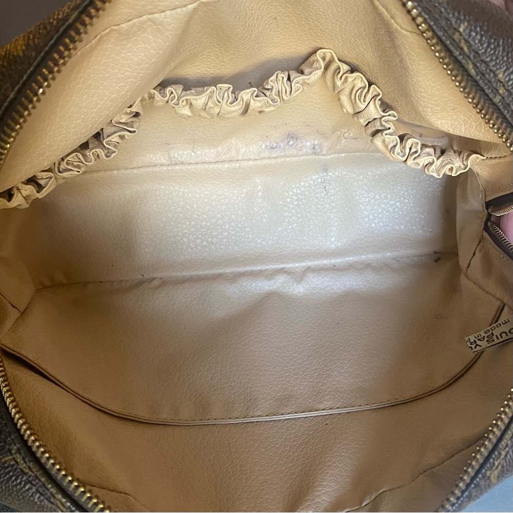 23 Louis Vuitton Monogram Canvas Trousse de Toilette Pouch - Picture 14 of 15